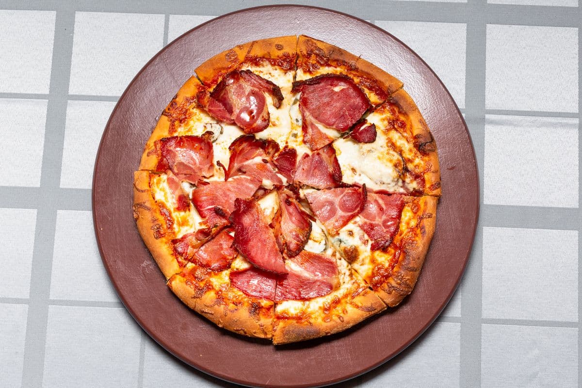 Large Hot And Spicy Pizza