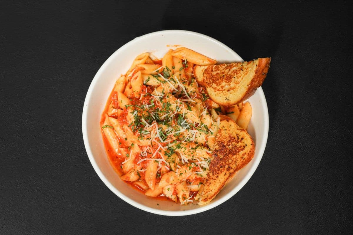 Penne Arrabiatta