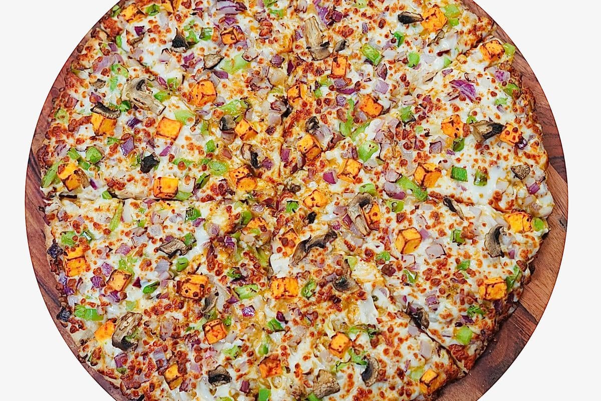 Large Paneer Tikka Pizza