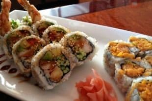 L10. Dynamite Roll and Spicy Salmon Roll