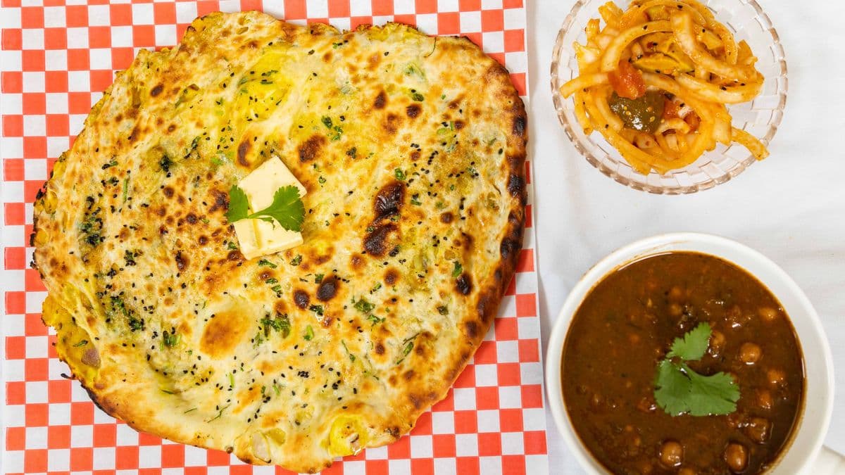 Amritsari Kulcha with Channa