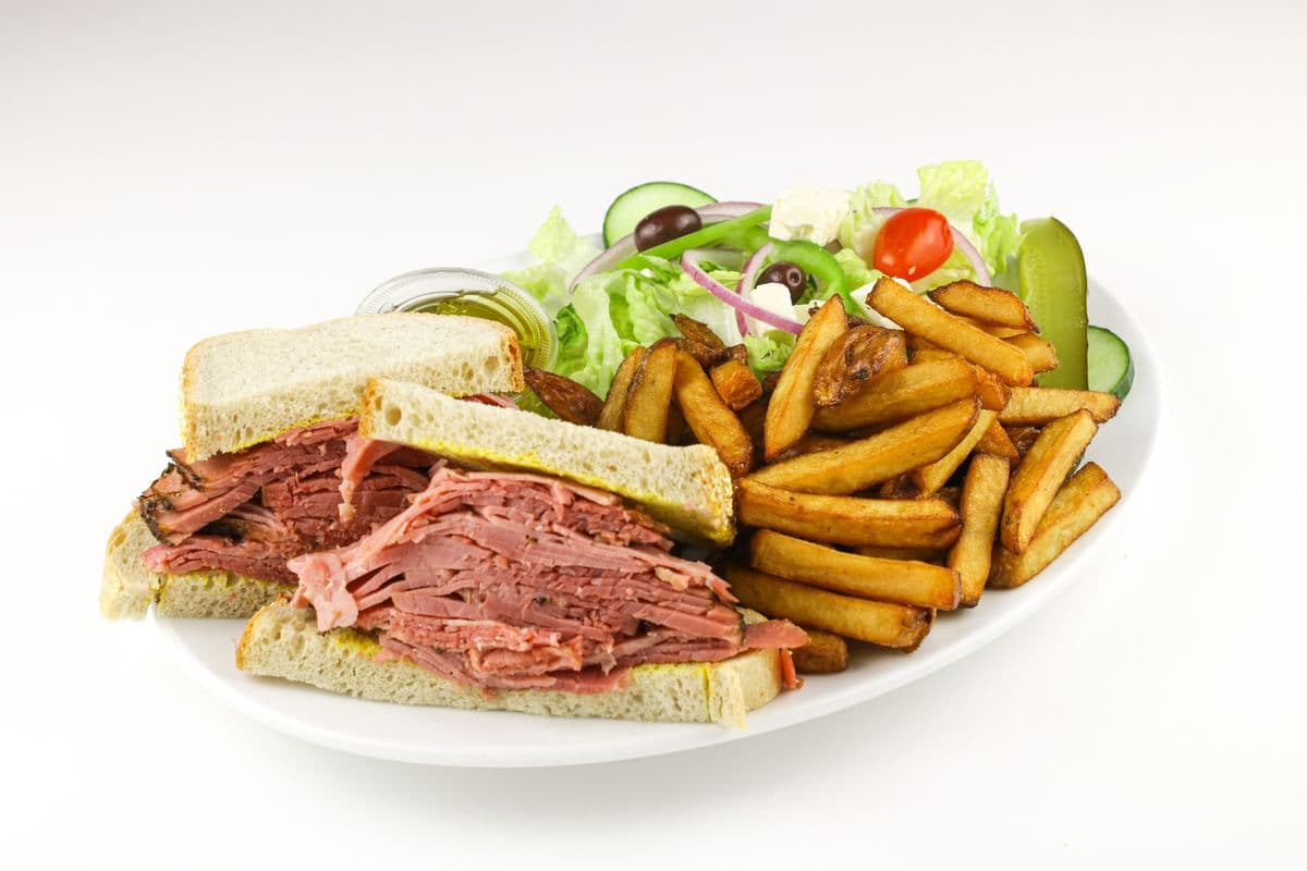 TRIO Sandwich - Frites et salade