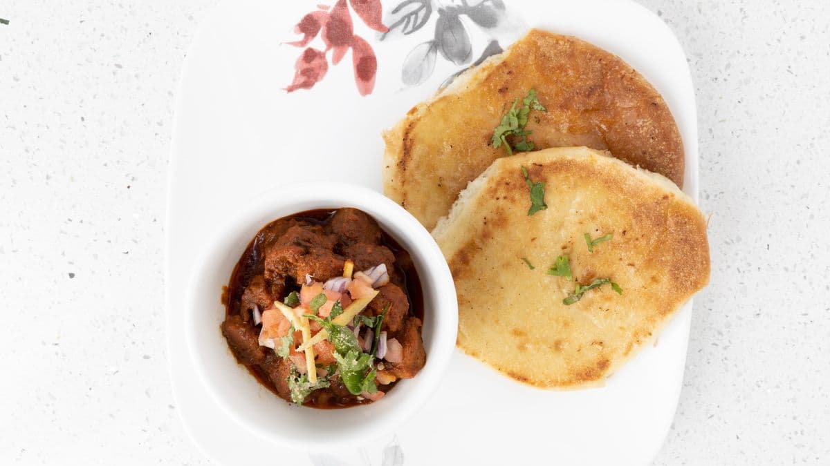 Kulcha Chana (Chana on the Side)