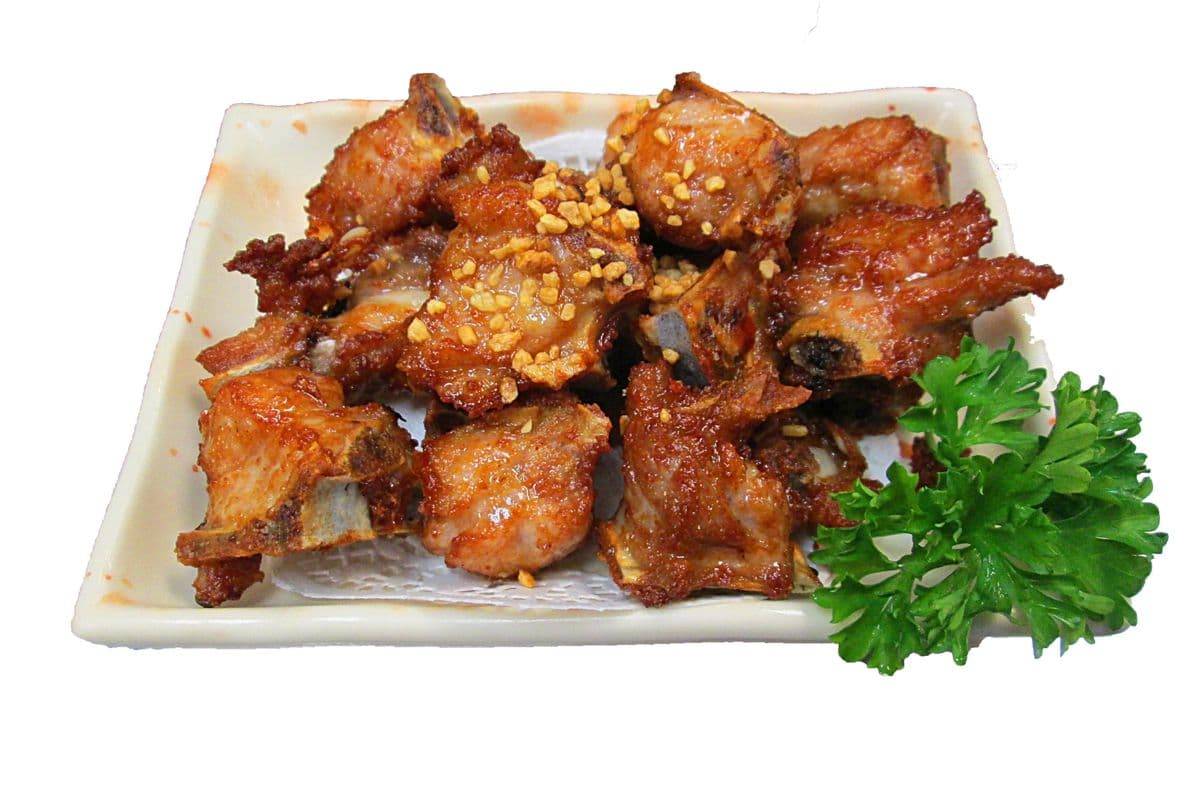 45. Deep-Fried Garlic Spare Ribs (Small Size) 蒜香骨