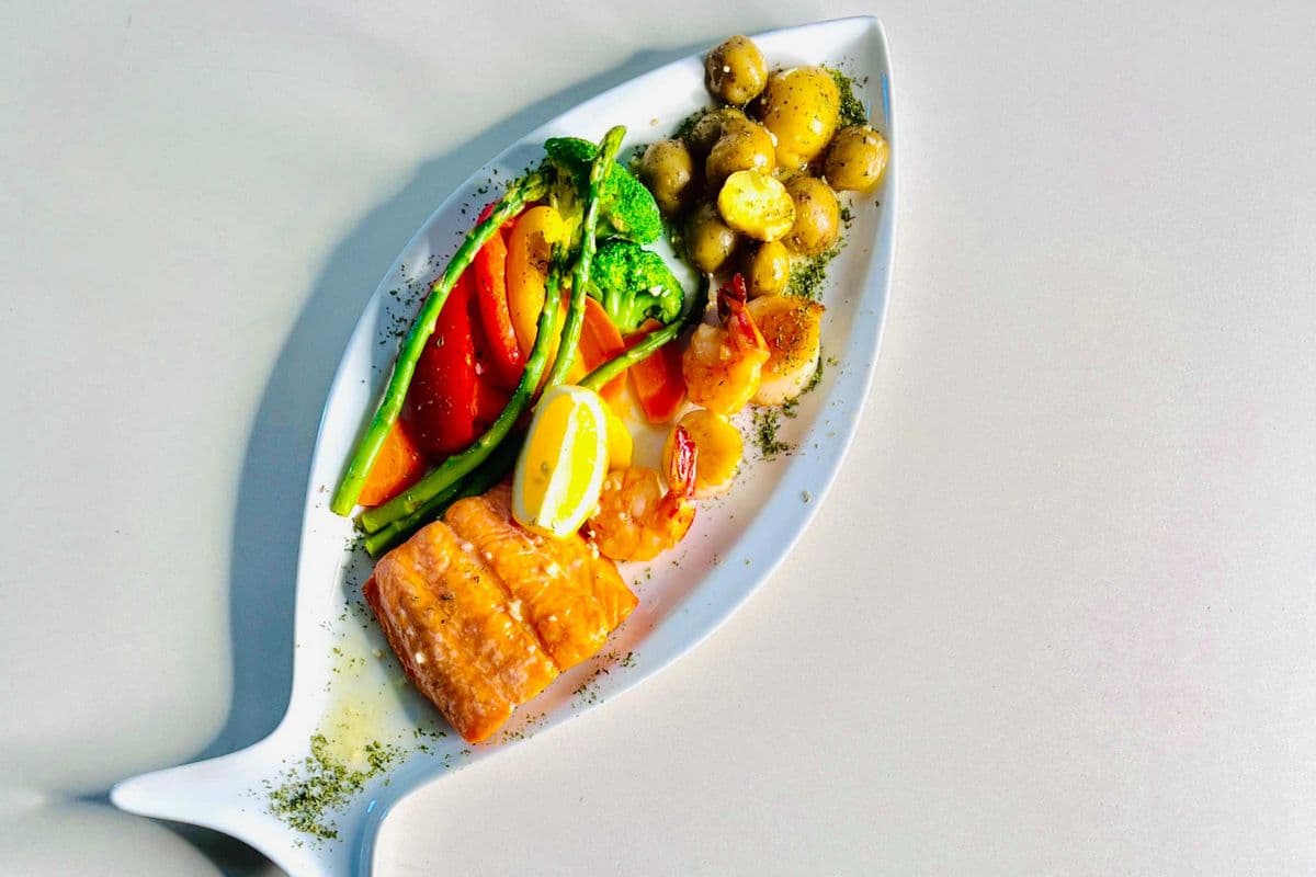 Salmon and Seafood (Gluten Friendly)