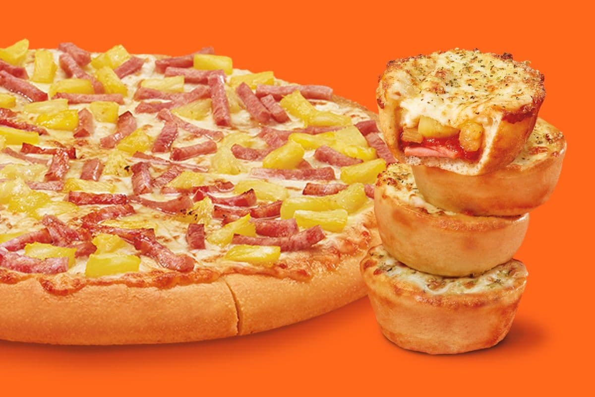 Hula Hawaiian Crazy Puffs & Medium Hula Hawaiian Pizza Bundle
