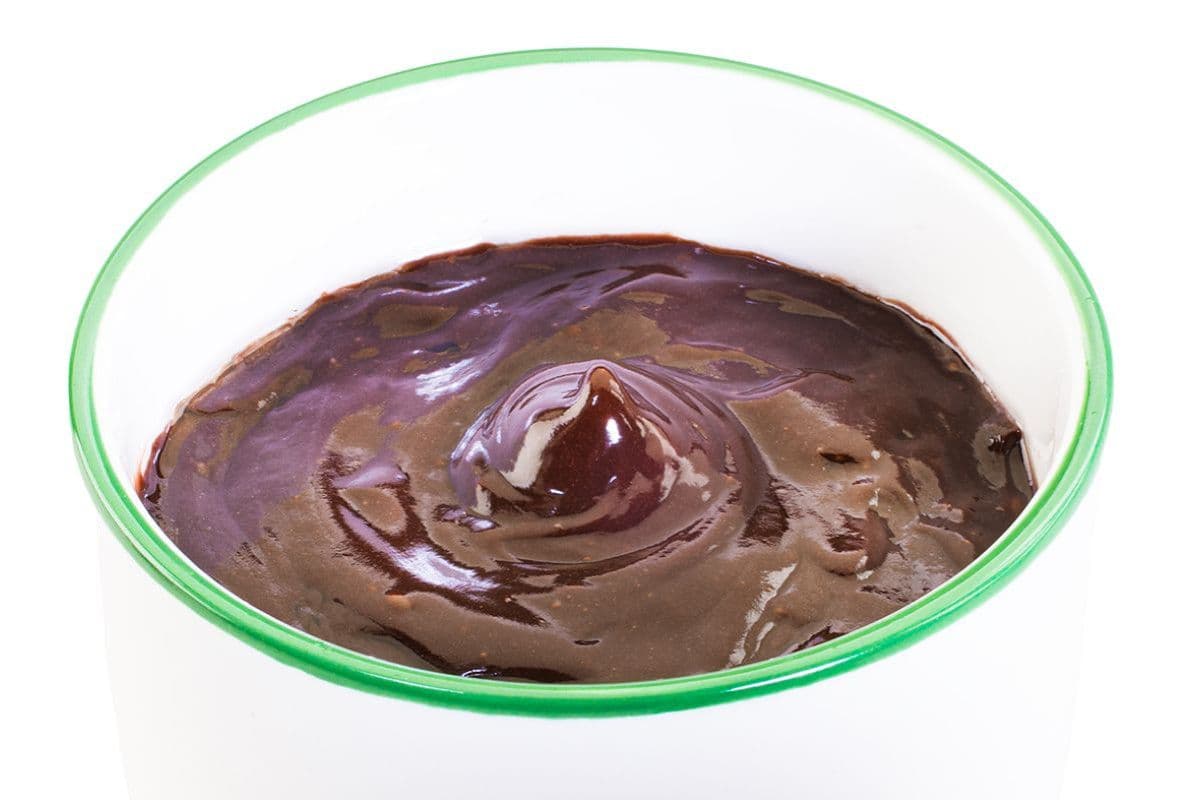 Cocoa-hazelnut custard (380 Cals.)
