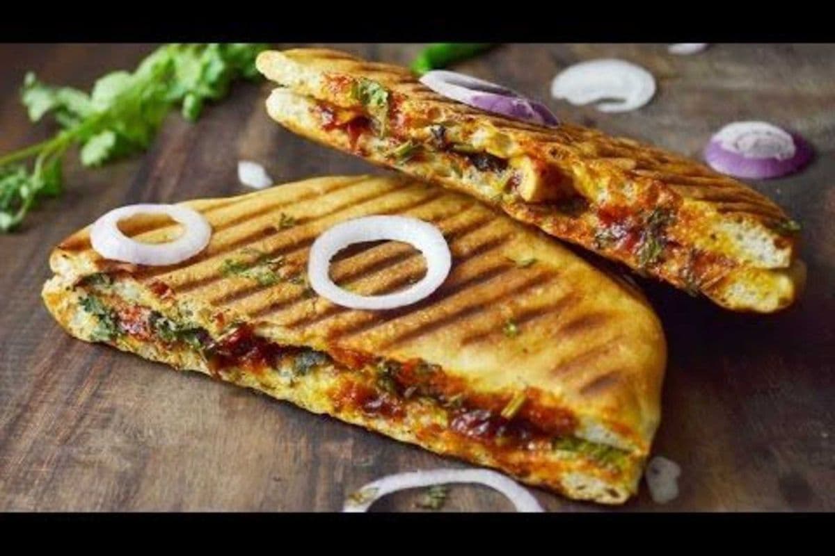Corn Paneer and Cheese Kulcha Sandwich