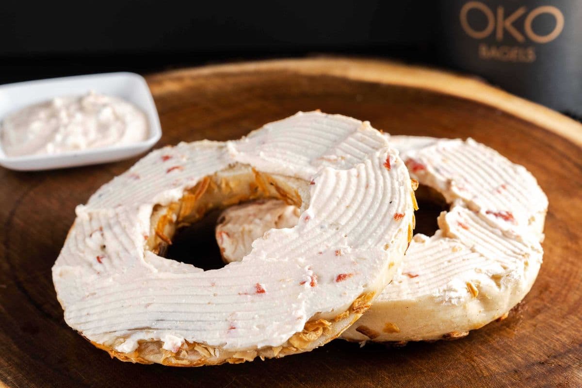 Bagel with Flavoured Cream Cheese