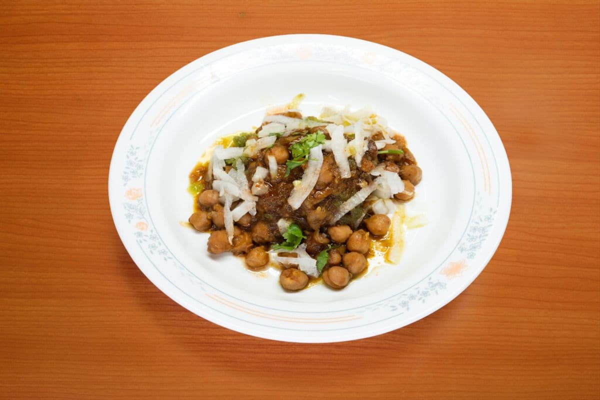Aloo Tikki Channa Chaat