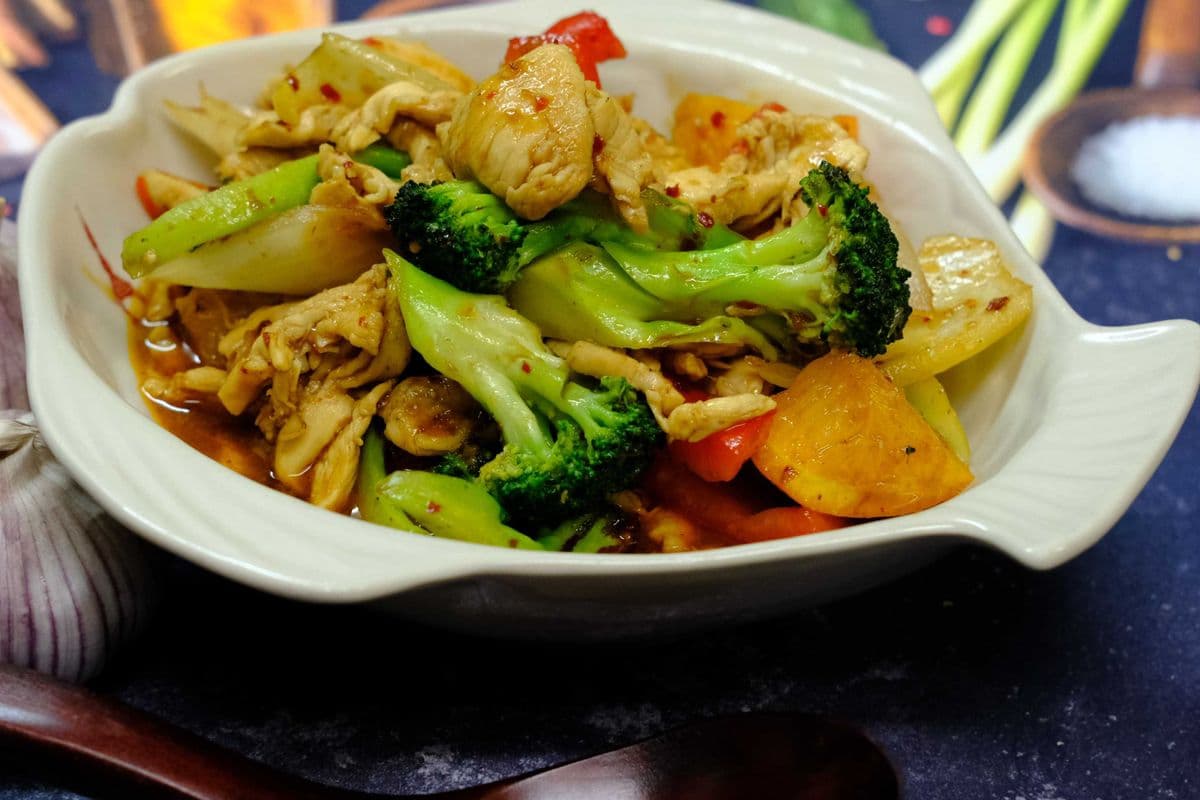 Cashew Nuts Chicken