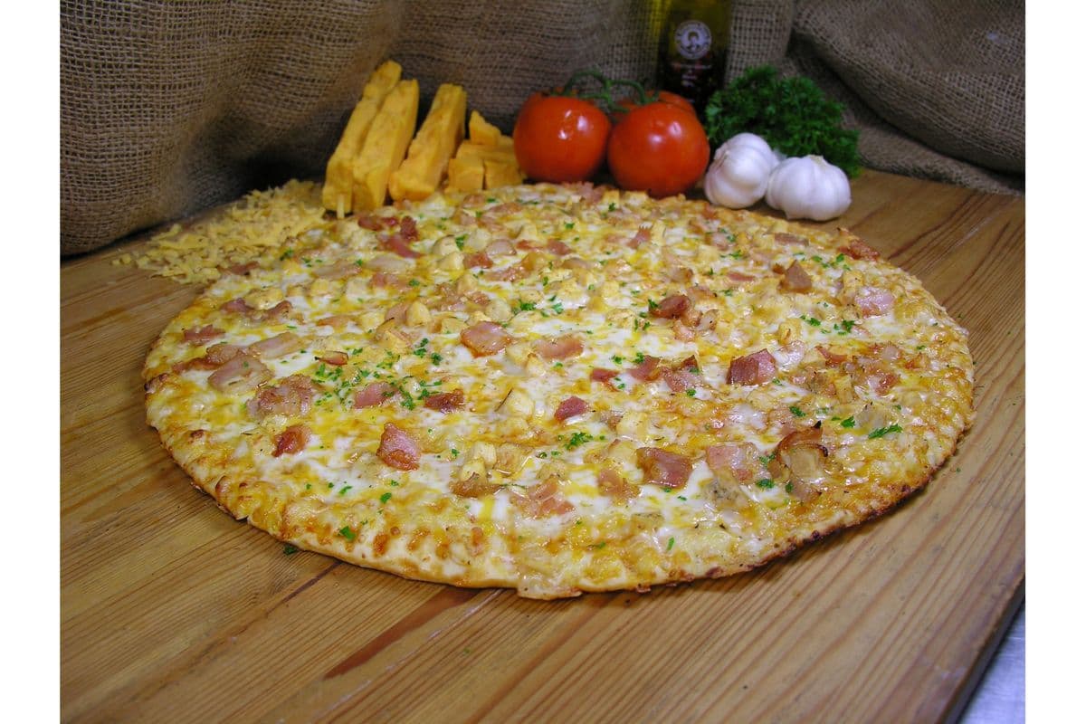 10" Small Mamma's BBQ Chicken and Bacon Cheddar Melt Pizza