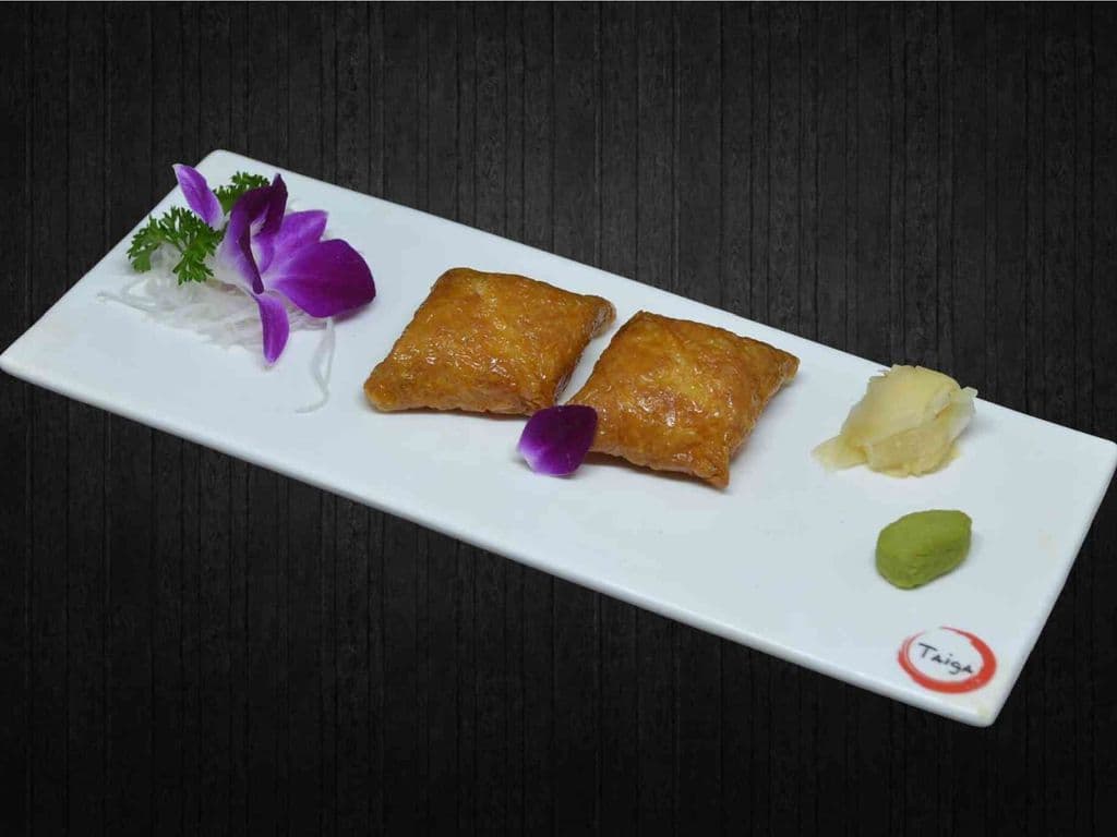 Beancurd Sushi (2pcs)