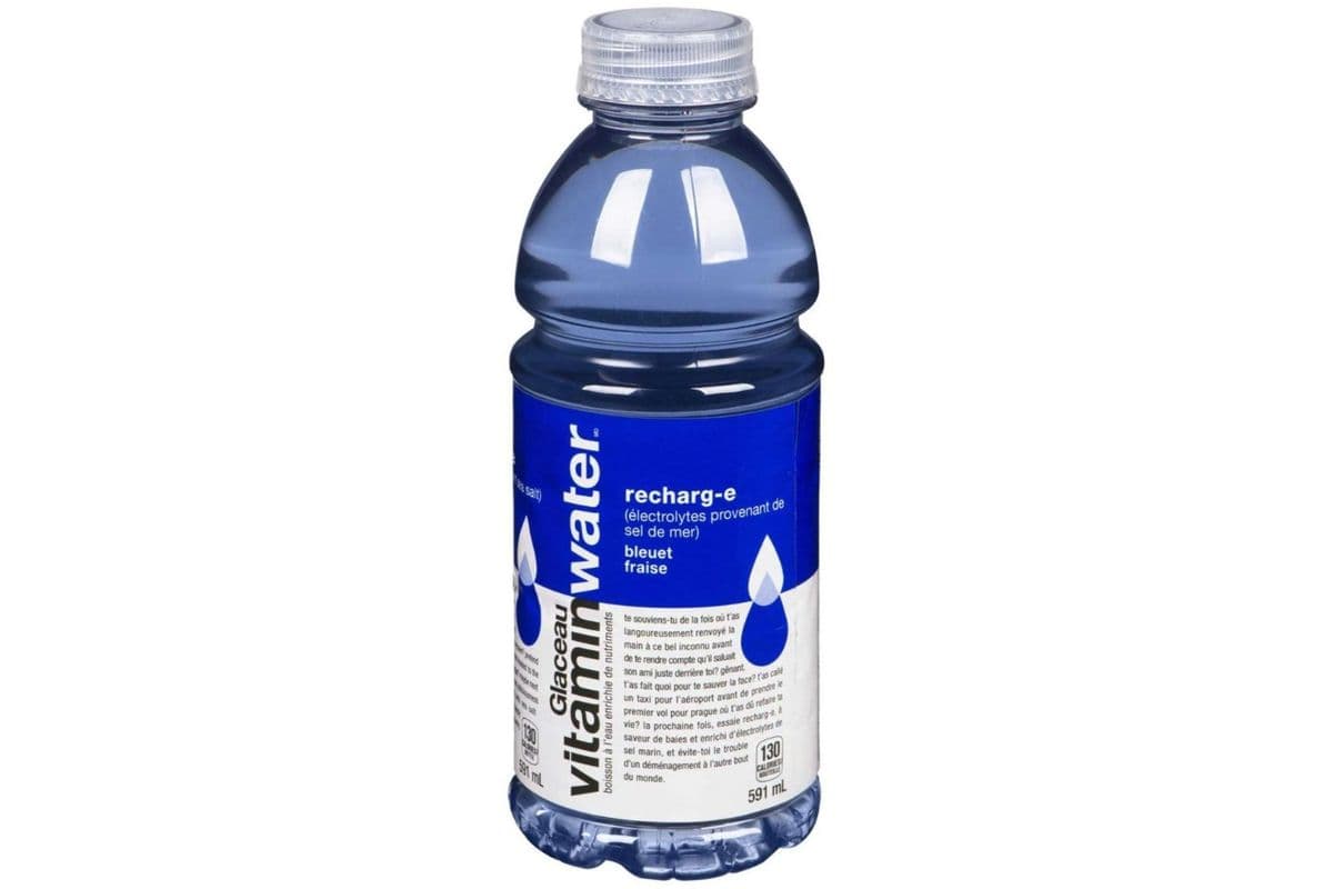 Vitamin Water Blueberry Strawberry (591 mL)