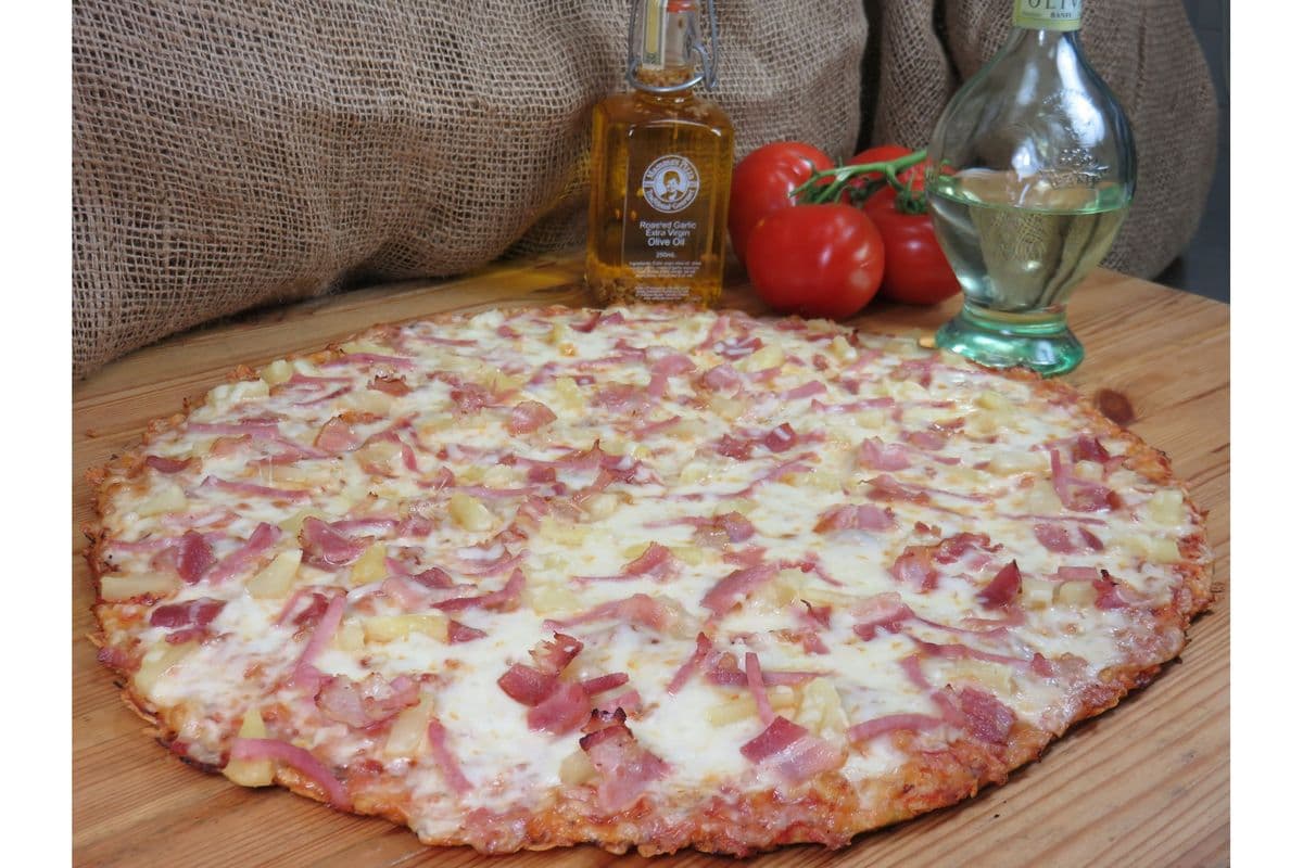 12" Medium Hawaiian Pizza
