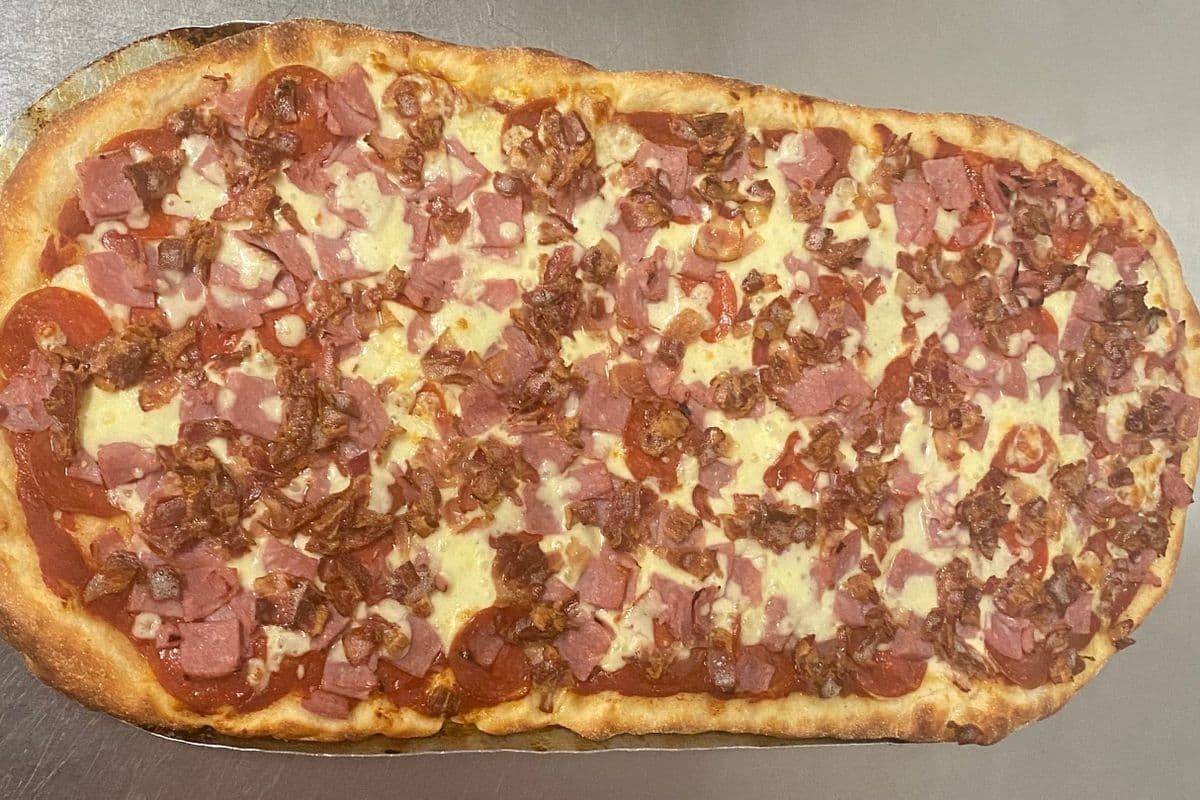 Bigfoot Classic Pizza (20 Slices)