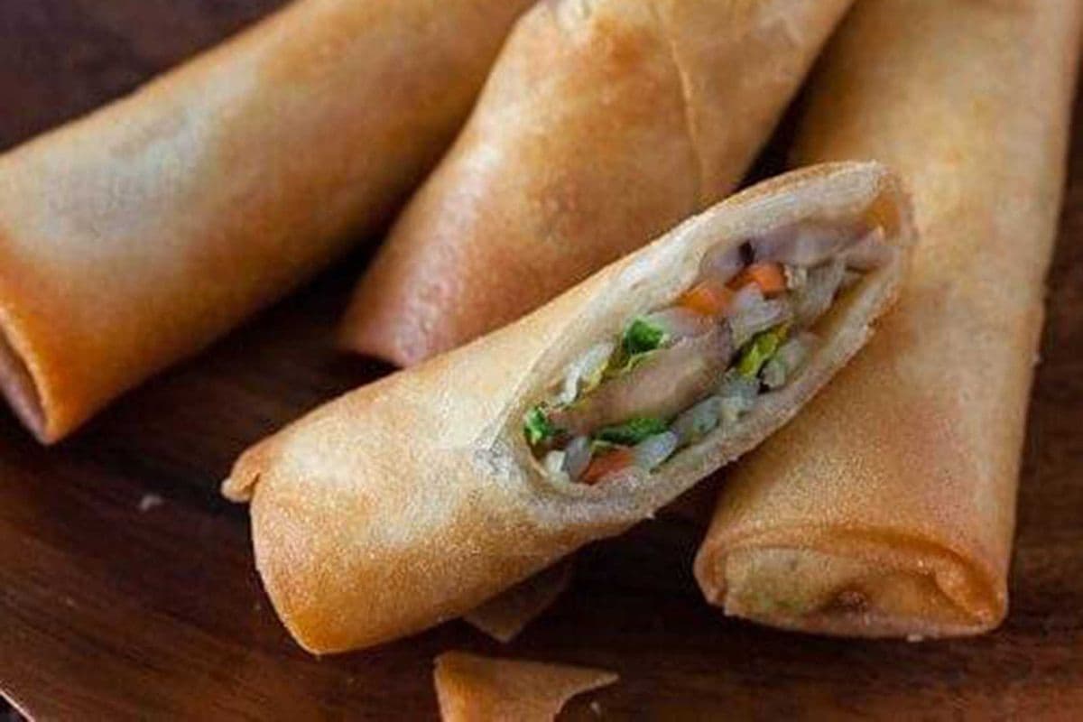2. Veggie Spring Rolls(素春卷)