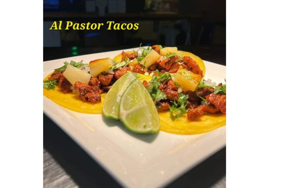 Al Pastor Tacos (3 pcs)