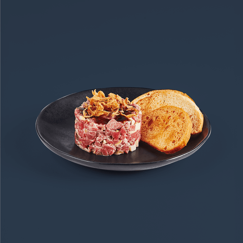 Tartare boeuf Style Pub (Entrée) / Pub Style Tartare (appetizers)