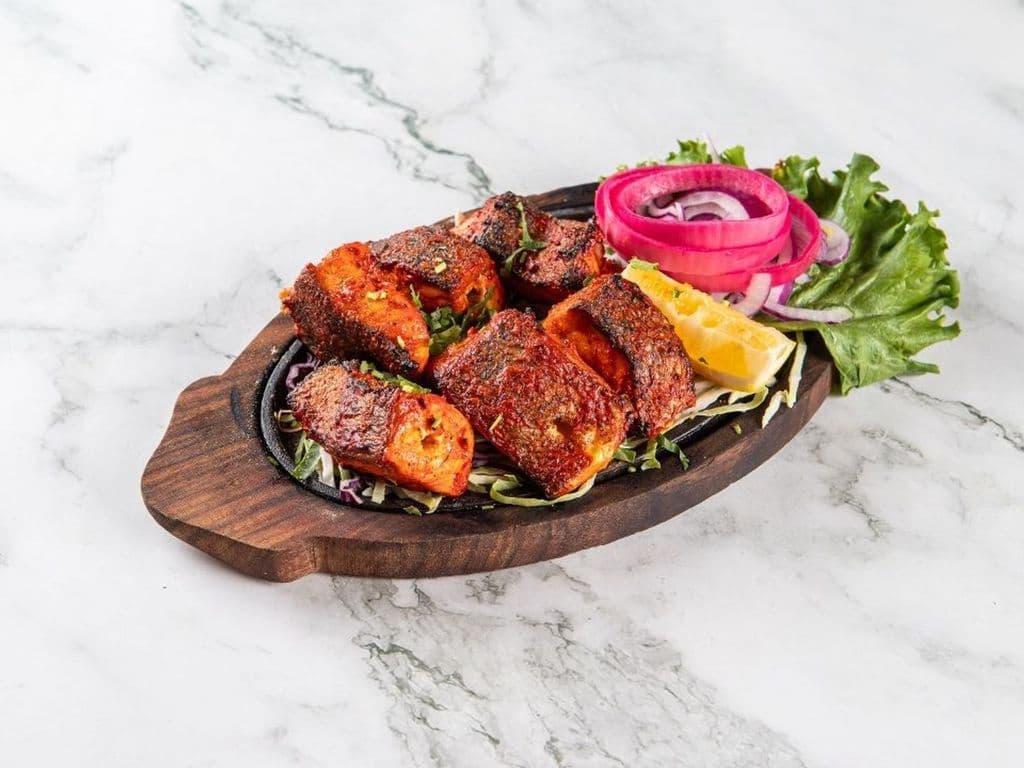 SALMON TIKKA