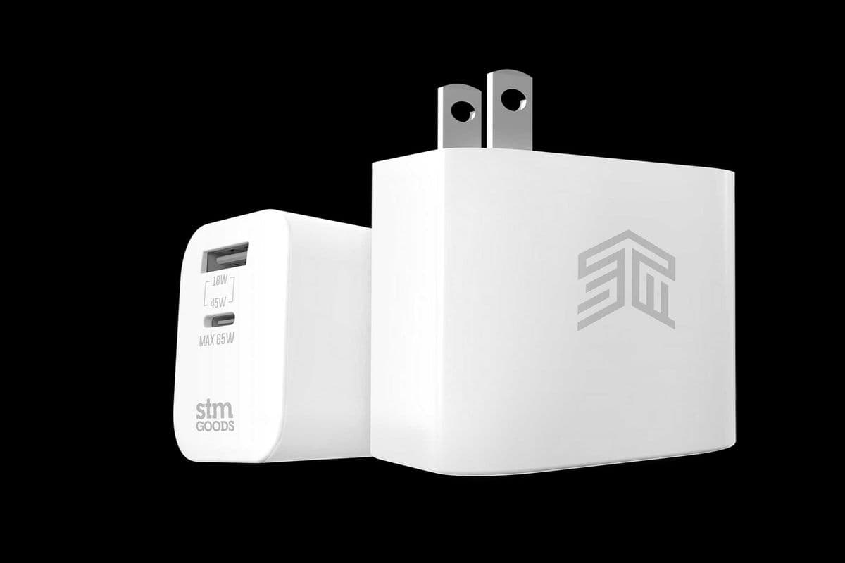 MAX WIRELESS DUAL ADAPTER (240V)