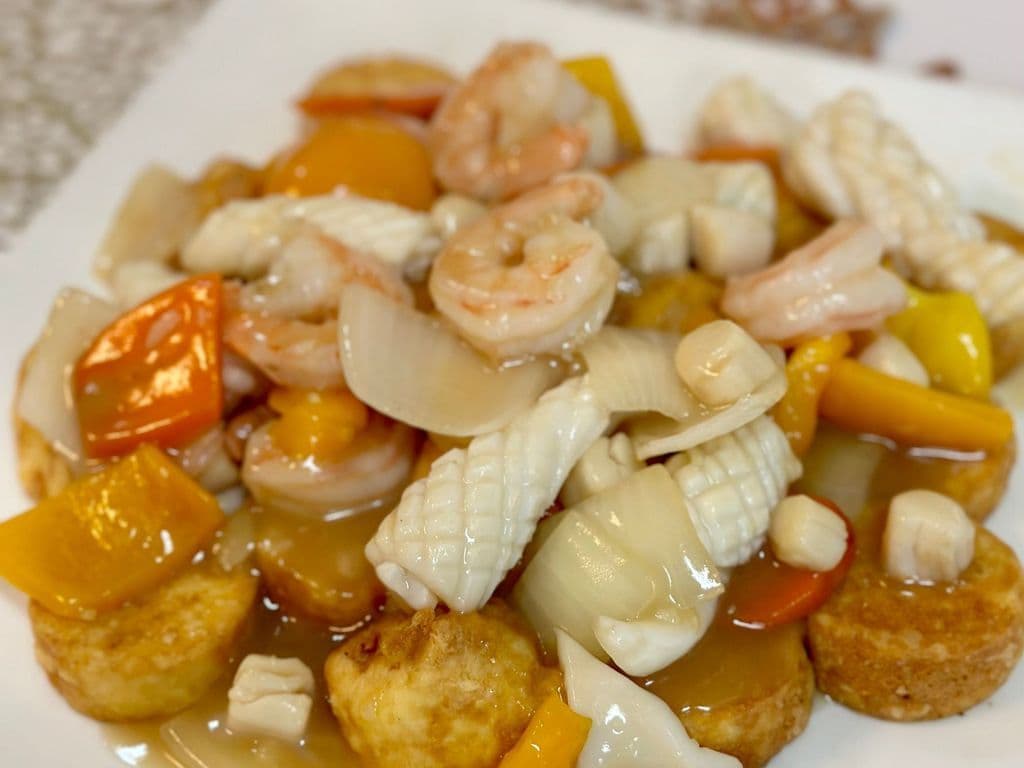 Seafood Tofu (海鲜玉子豆腐)
