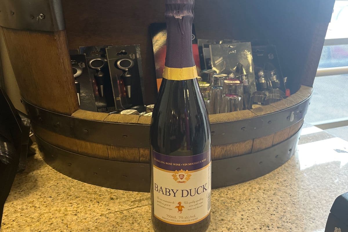ANDRES BABY DUCK 750 ml (1 x 750 mL)