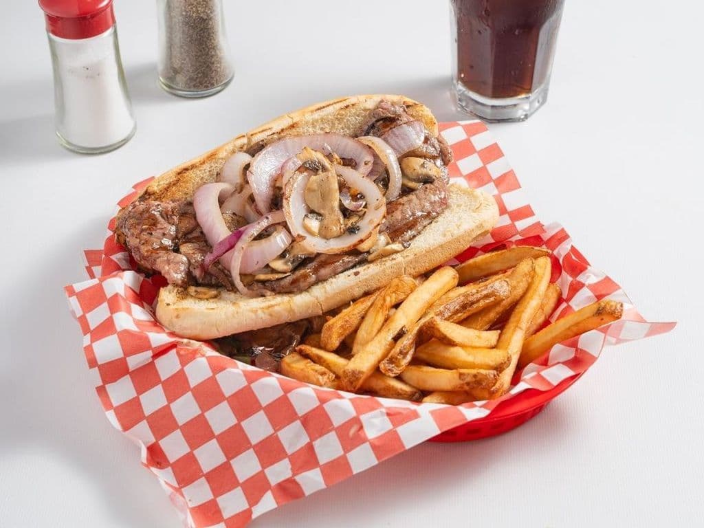 Steak Sandwich*