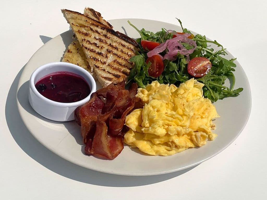 Dalina Breakfast Plate Online