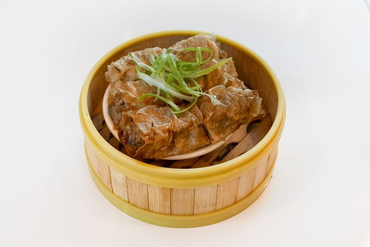 G19. Bean Curd Rolls (steam/Fried)