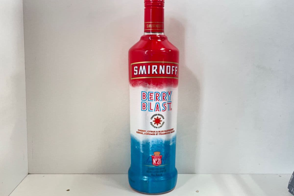 Smirnoff Berry Blast (1 x 750 ml)
