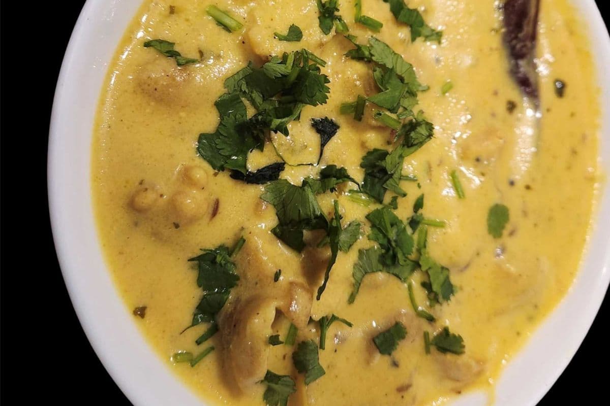 Kadhi Pakora