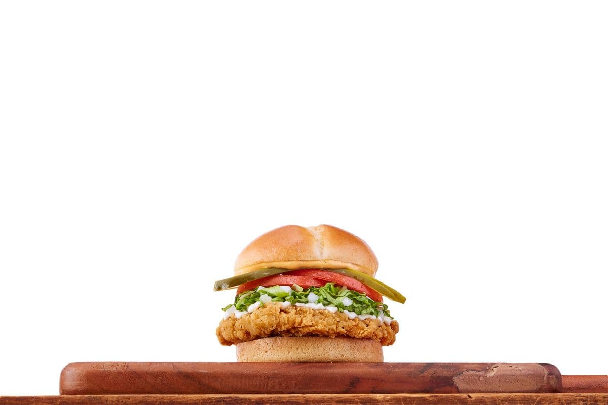 Harv's Crispy Chicken Sandwich