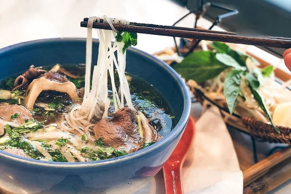 Phở Tái Bò Viên