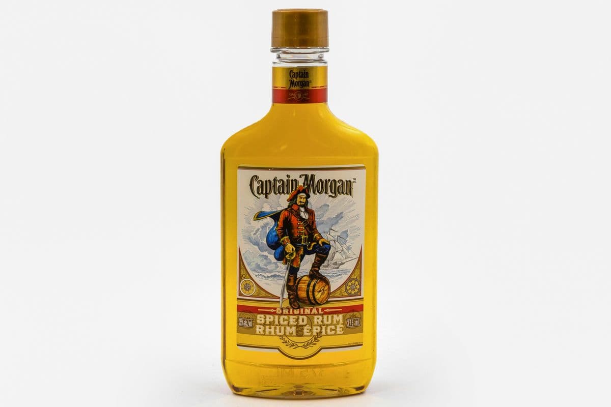 Captain Morgan Spiced 375 ml (1 x 375ML)