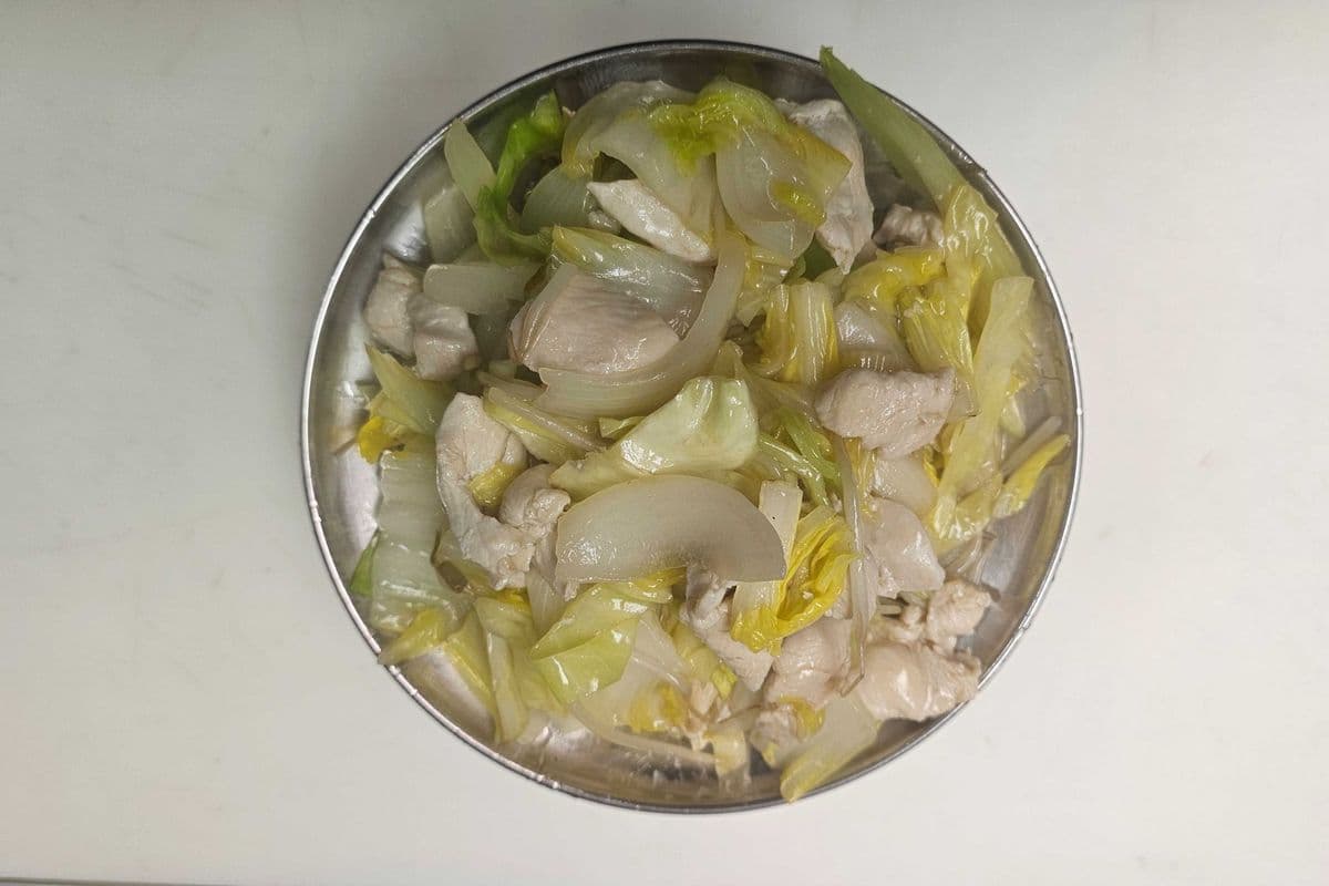 Large Chicken Chop Suey