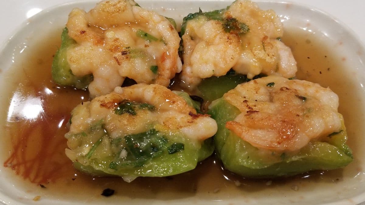 Green Pepper Stuffed with Shrimp Paste (4 Pcs)