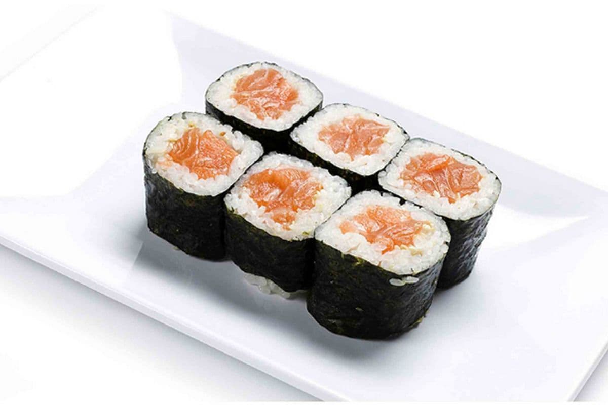 M14. Salmon Roll