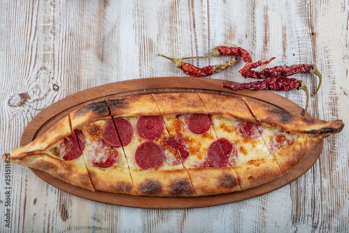 Sujuk Pide
