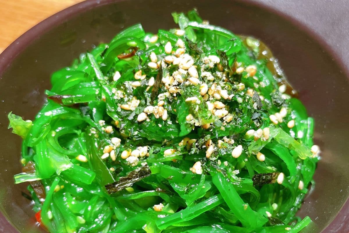 Seaweed Salad (3 oz) (6 oz)