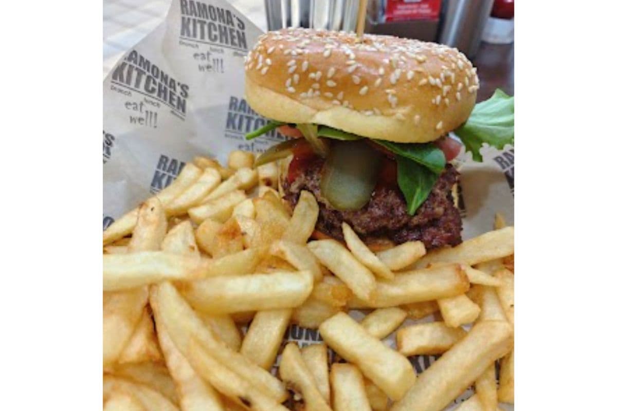 Classic Burger (6 oz)