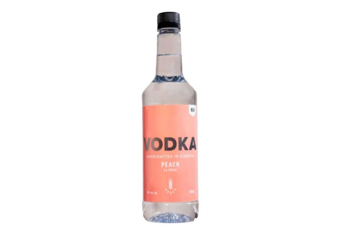 GP BREWING HANDCRAFTED PEACH VODKA (1 x 750ML)