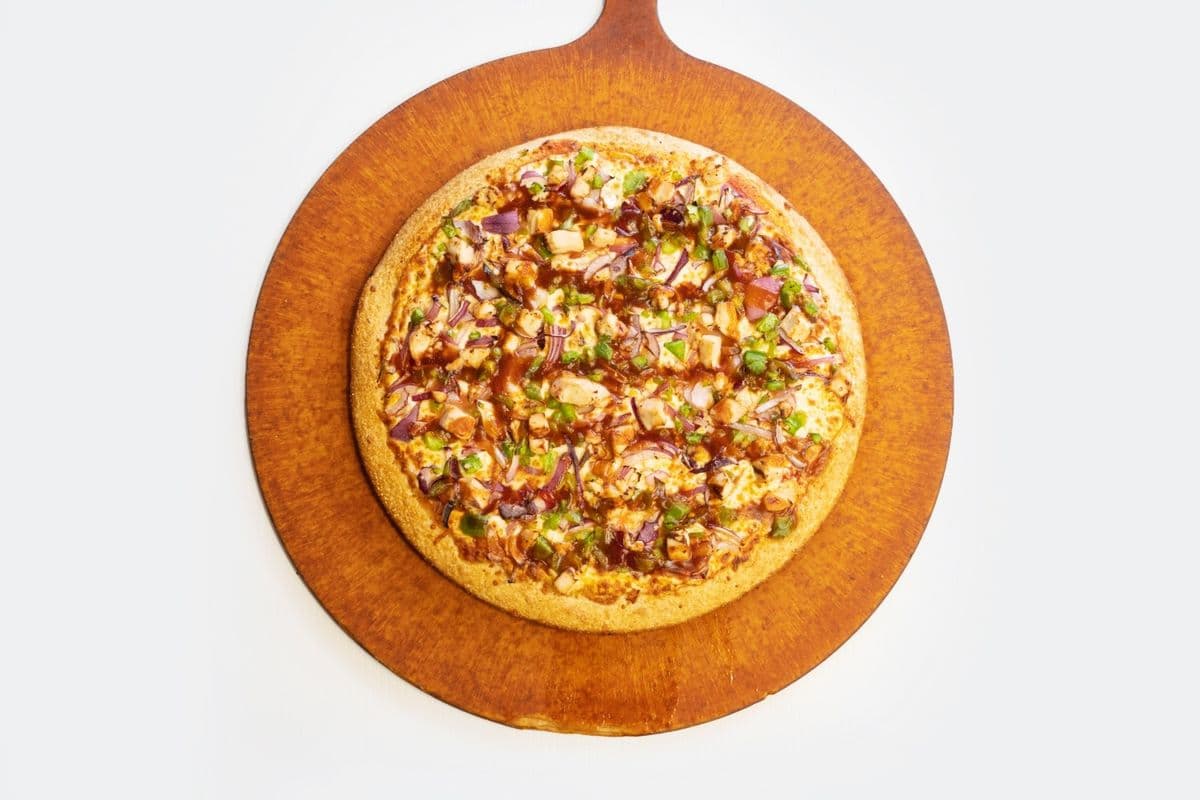 16" Extra-Large BBQ Chicken Bacon Pizza