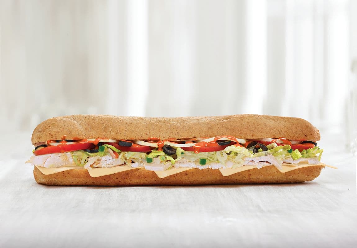 Petit Sandwich - Le Poulet Grillé / Small Sandwich - The Grilled Chicken