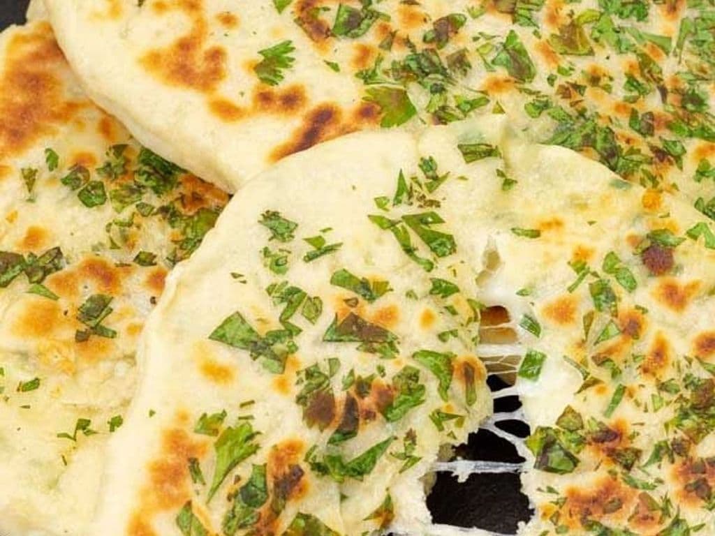 Cheese Veggie Naan