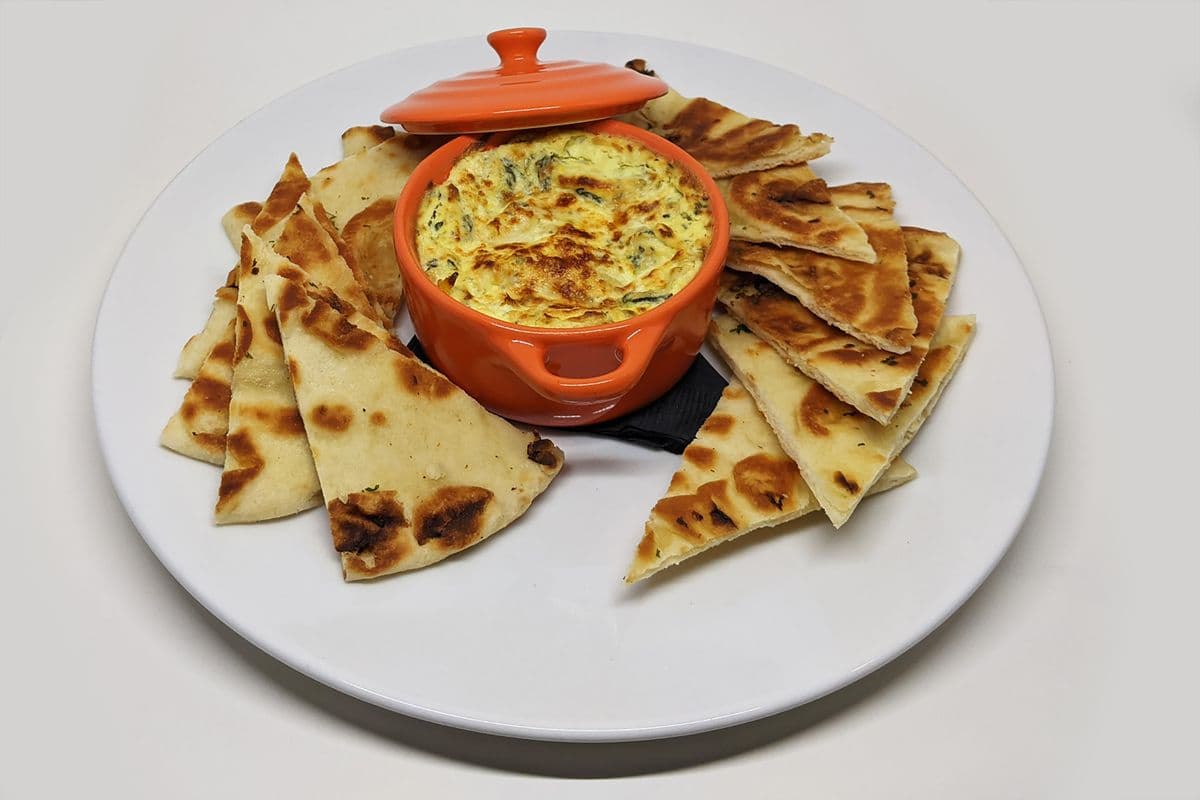 Hot Spinach and Artichoke Dip