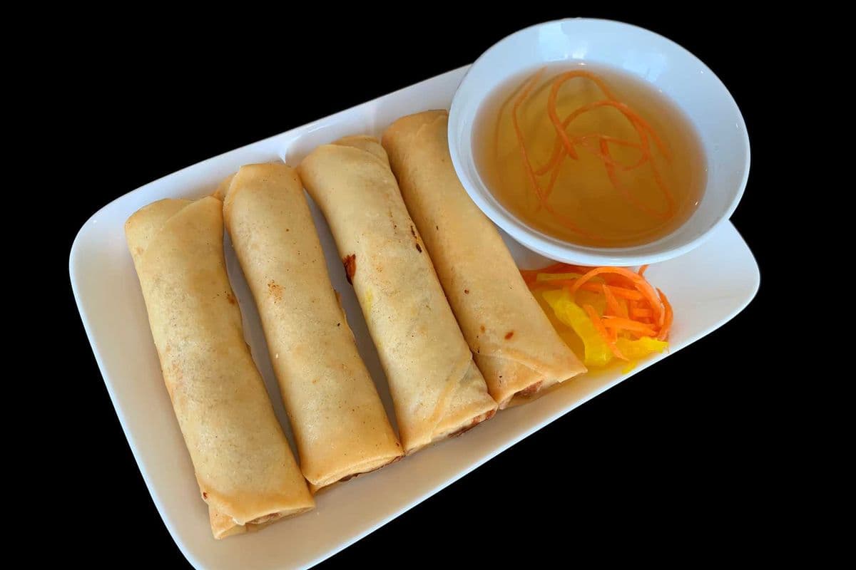 6B. Deep fried vegetarian spring rolls