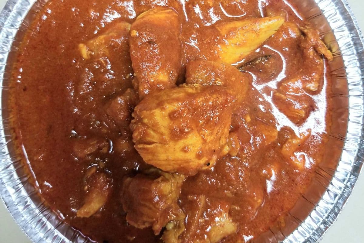 Madras (Comes in 7" container )