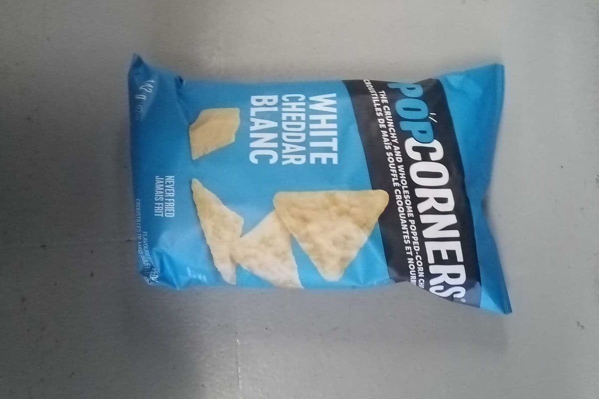 Pop corners white cheddar