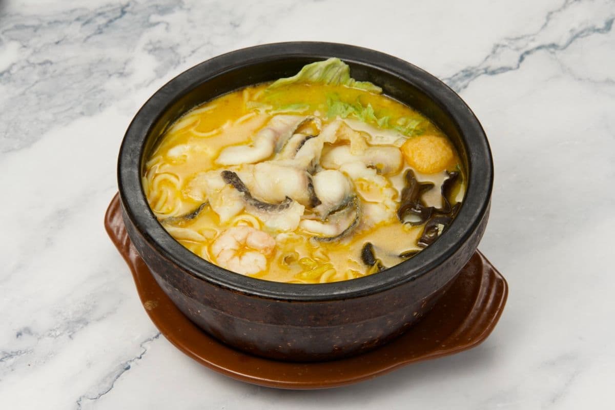Hainan Hakka Sour-spicy RIce Noodle / 新品推荐-客家黄金酸汤米线(辣)